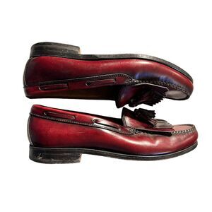GH Bass Shoe 9.5 D Men Leather Weejuns Layton  Kiltie Tassel Burgundy Loafer USA
